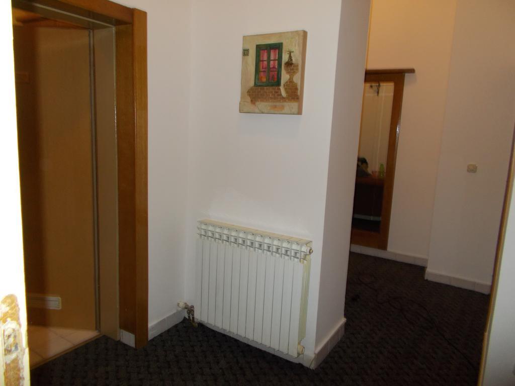 Studio Apartments "Chess Club Bosna" 塞拉耶佛 外观 照片
